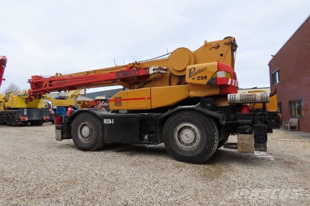 Kobelco RK 250-3 R/T 크레인