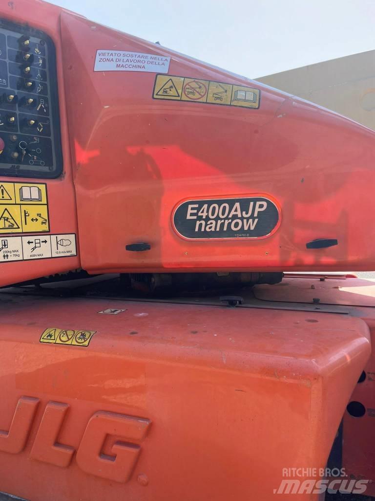 JLG E 400 AJP 관절형 전동이동 리프트