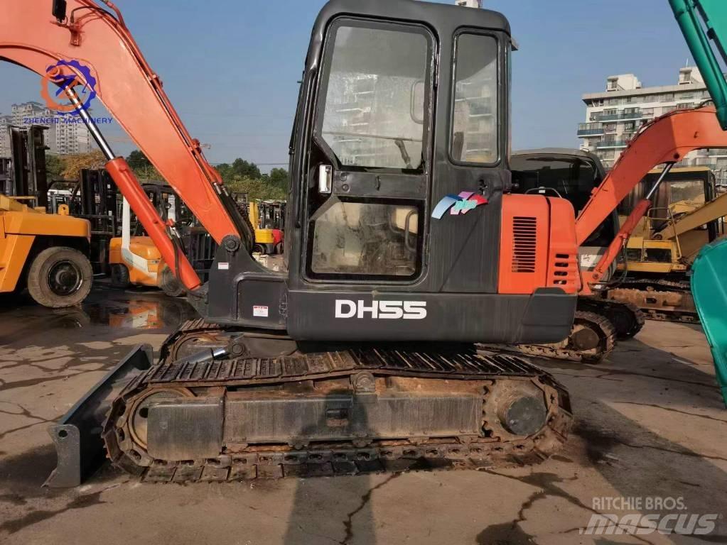 Doosan DH 55 소형 굴삭기 7톤 미만