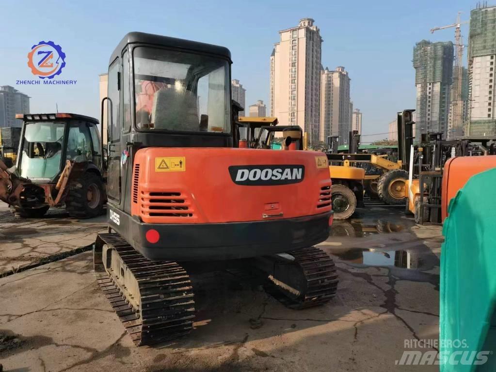 Doosan DH 55 소형 굴삭기 7톤 미만