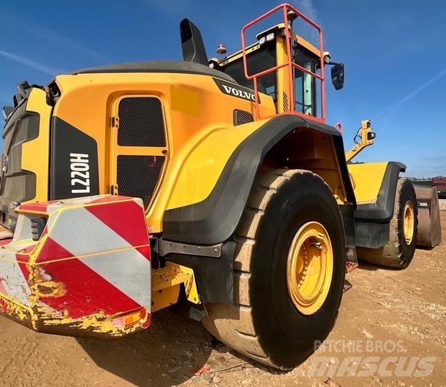 Volvo L 220 H  휠로우더