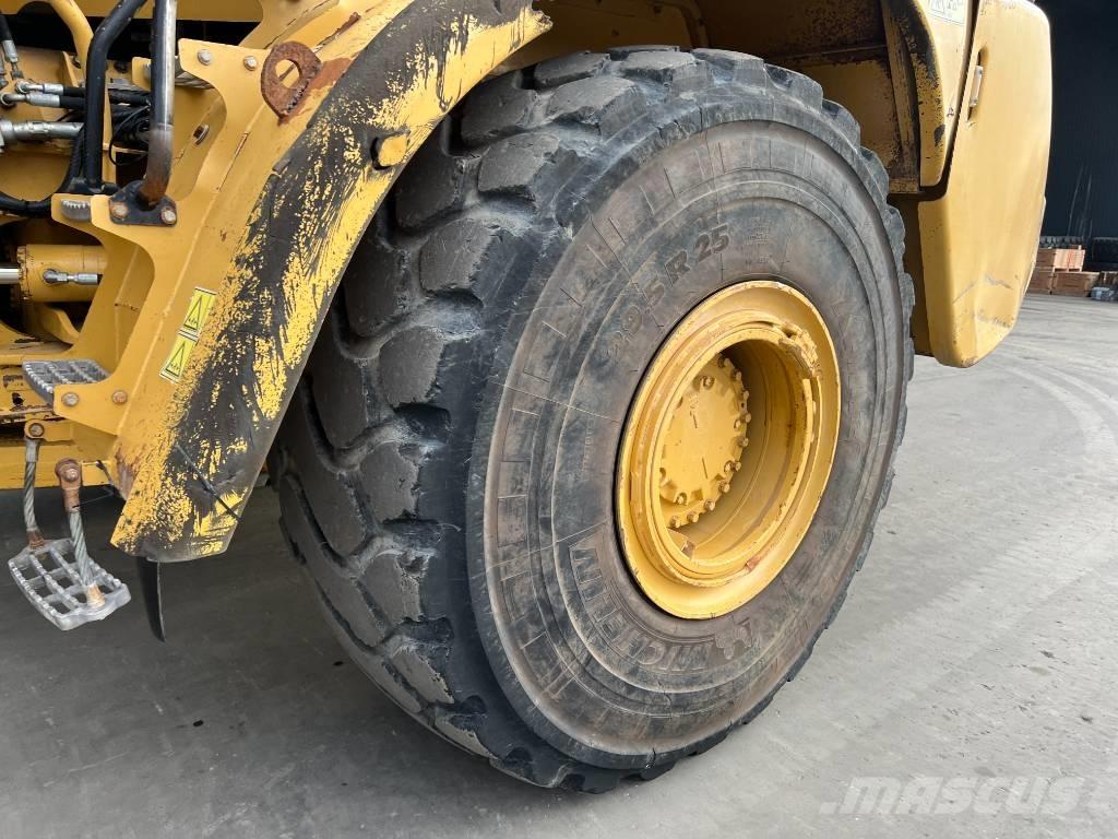 CAT 740 연결식 홀러