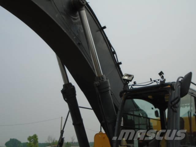 John Deere 450 DLC 대형 굴삭기 29톤 이상