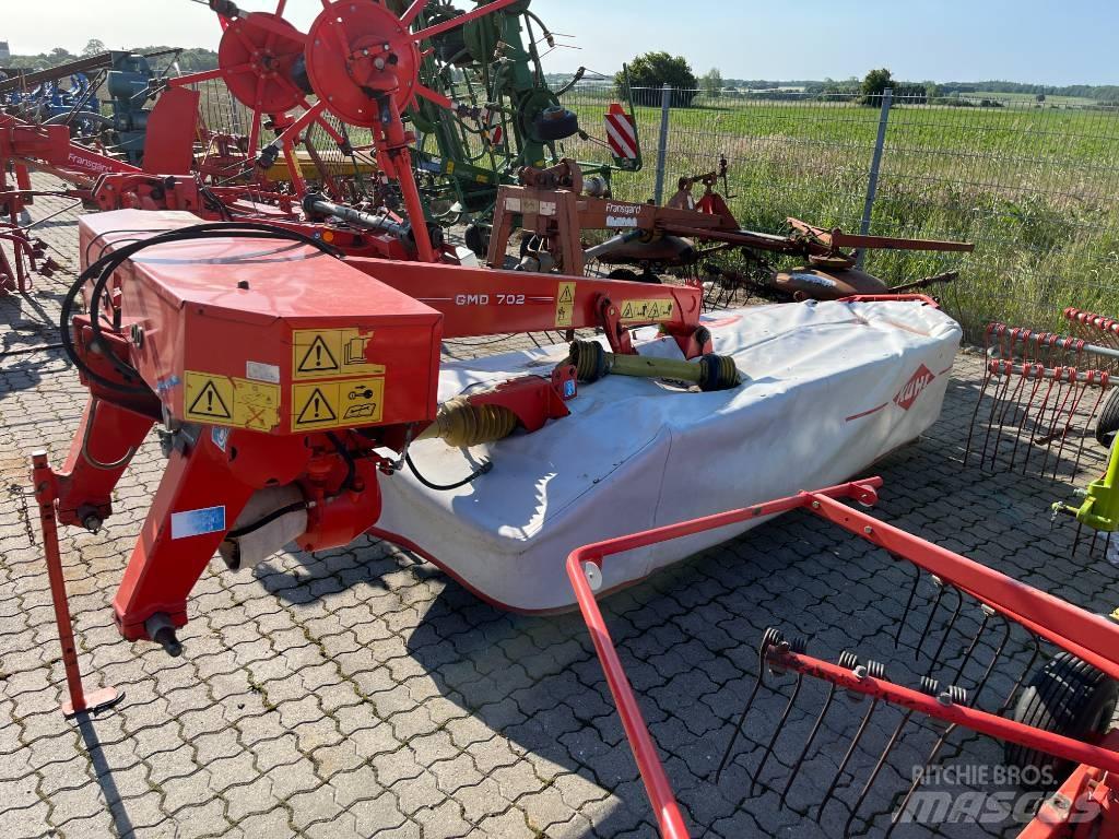 Kuhn GMD 702 목장 제초기 및 토퍼