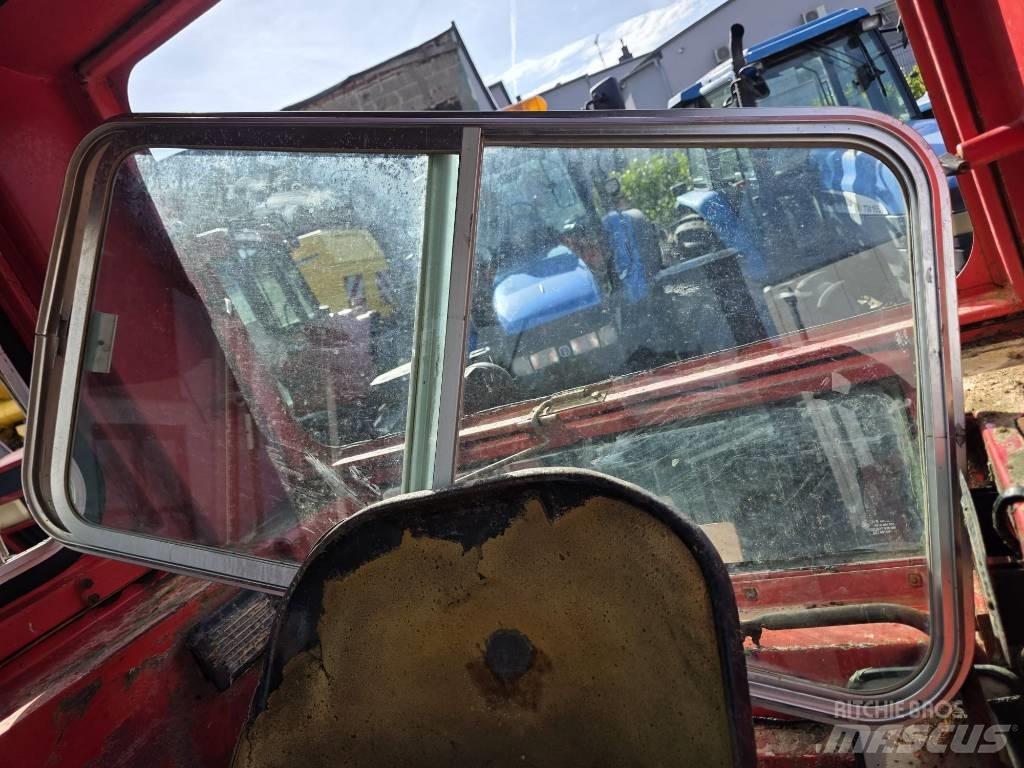 Massey Ferguson 575 트랙터