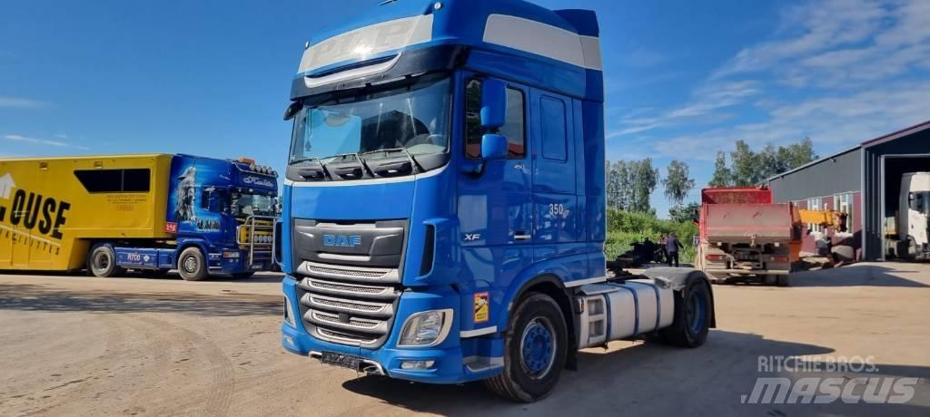 DAF XF 450 트랙터 유닛