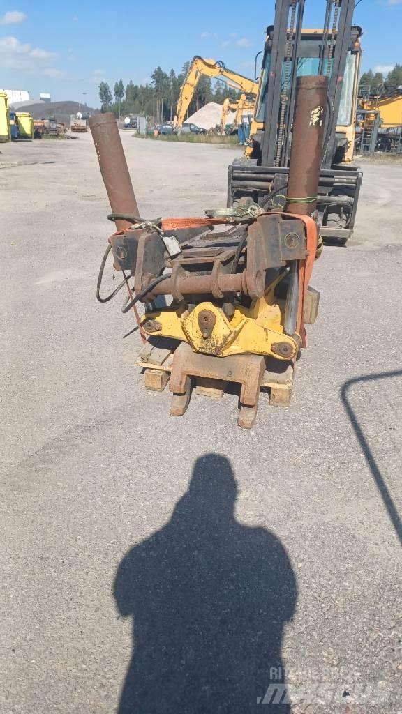 Engcon 30205 로테이터