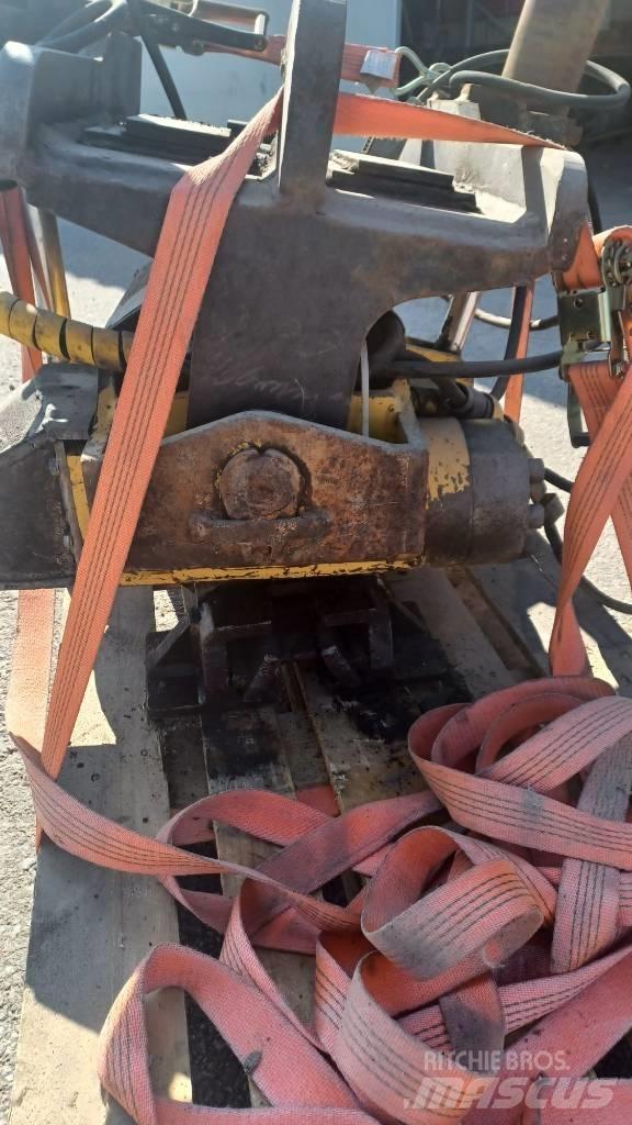 Engcon 30205 로테이터