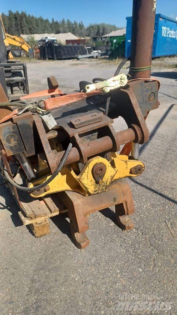 Engcon 30205 로테이터