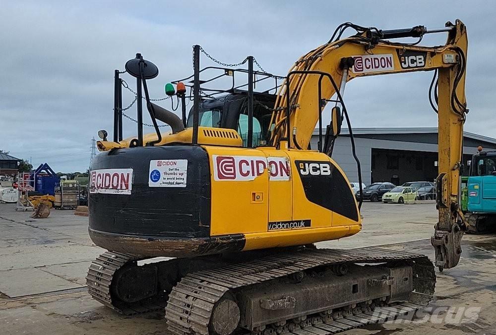 JCB JS 130 LC 대형 굴삭기 29톤 이상