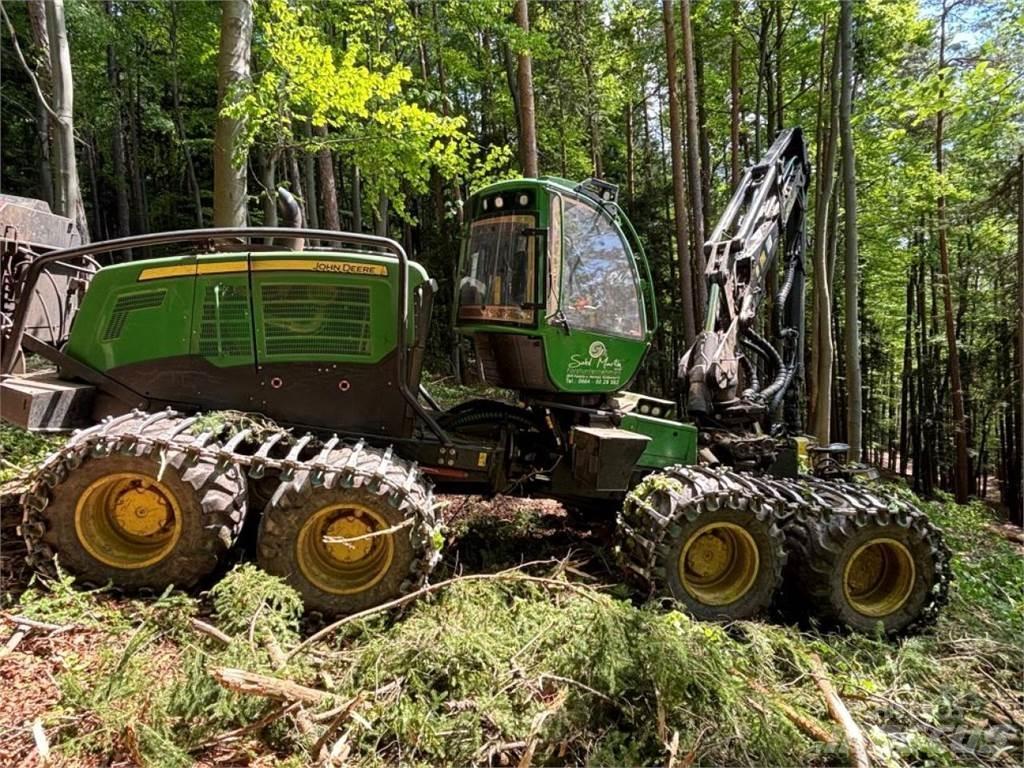 John Deere 1270 G 원목 하베스터