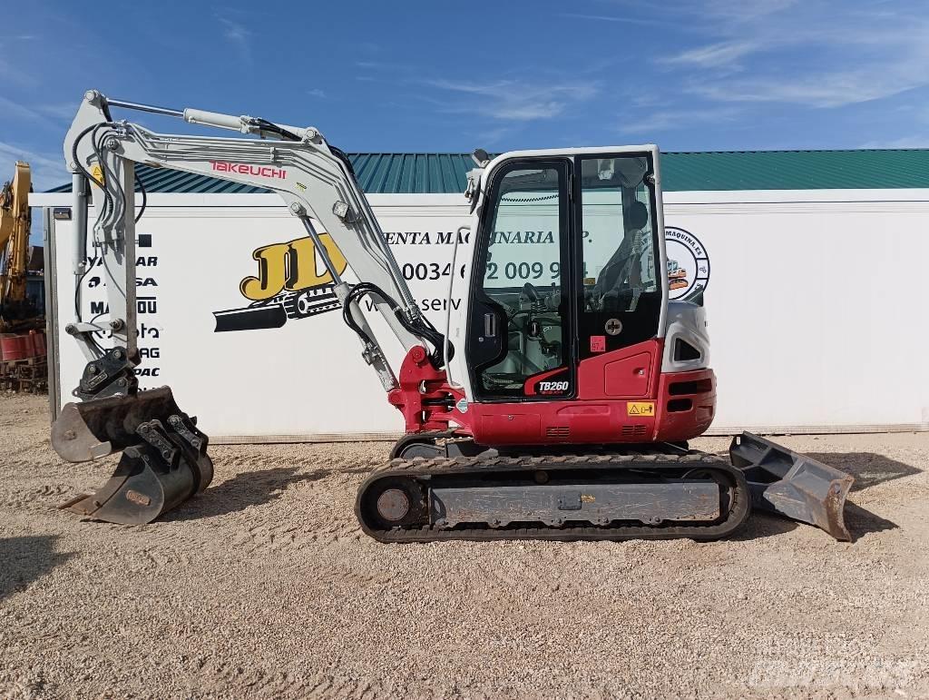 Takeuchi TB 260 소형 굴삭기 7톤 미만
