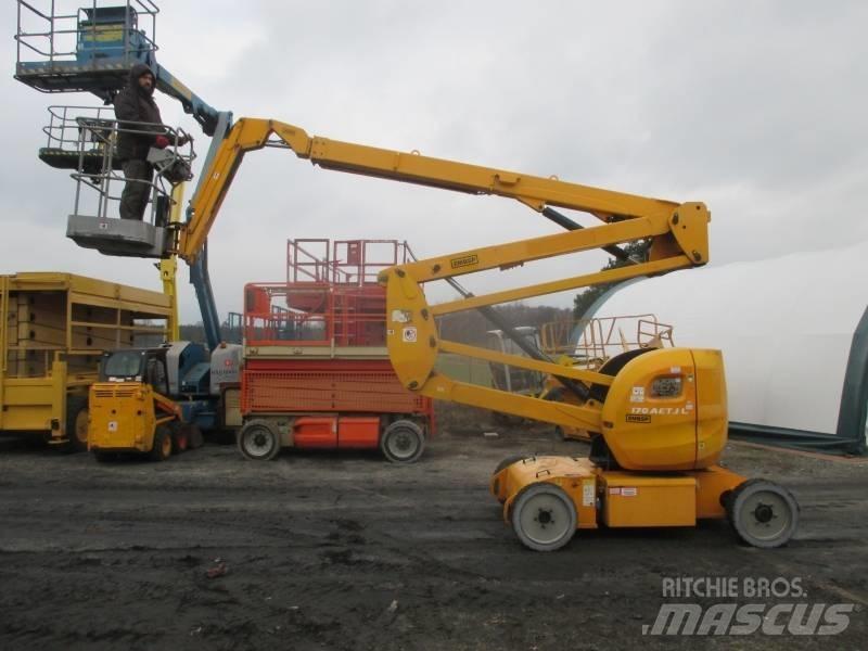 Manitou 170AETJ 관절형 전동이동 리프트