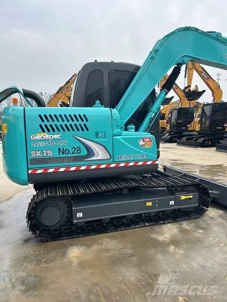 Kobelco SK 75 대형 굴삭기 29톤 이상
