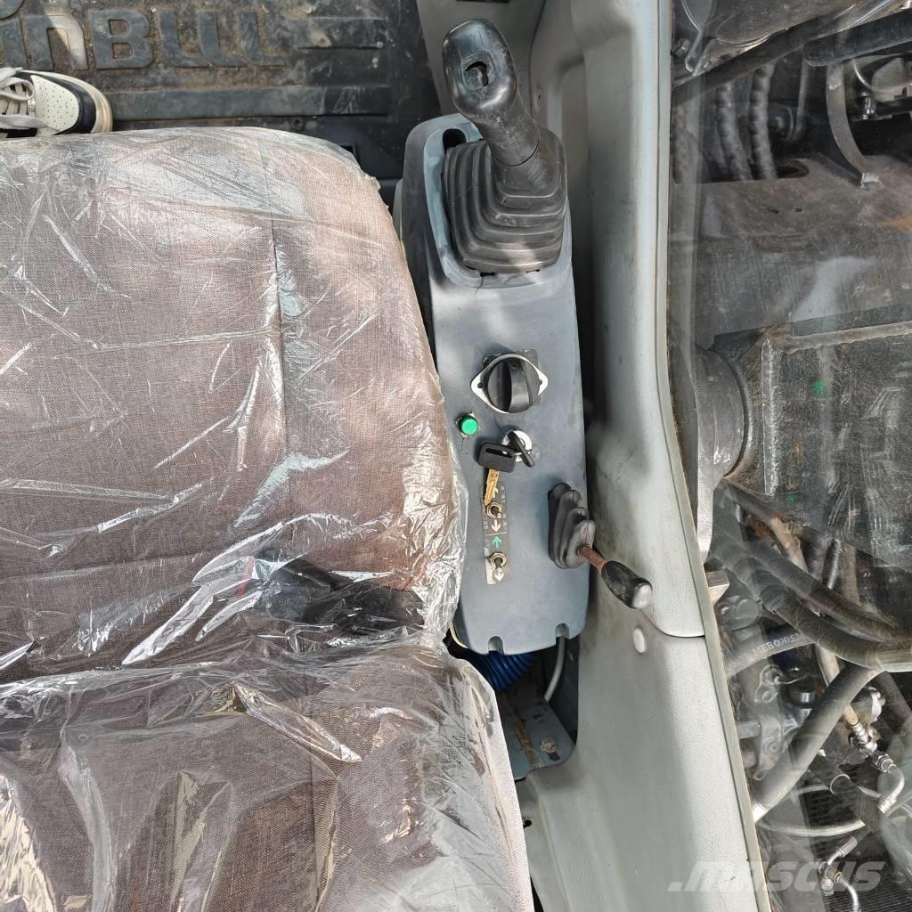 Hyundai R 150 W  휠 굴삭기