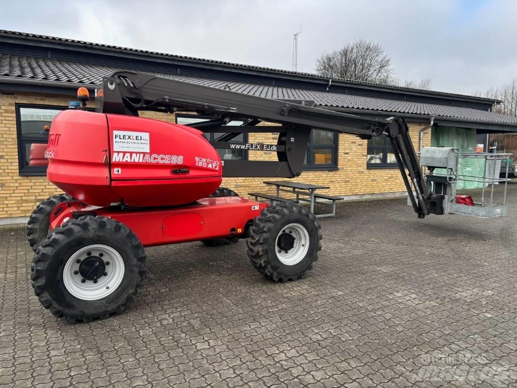 Manitou 180 ATJ 관절형 전동이동 리프트