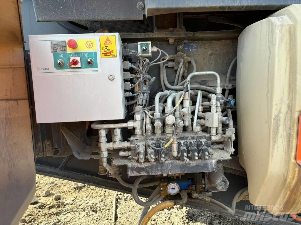 Metso LT 120 크러셔