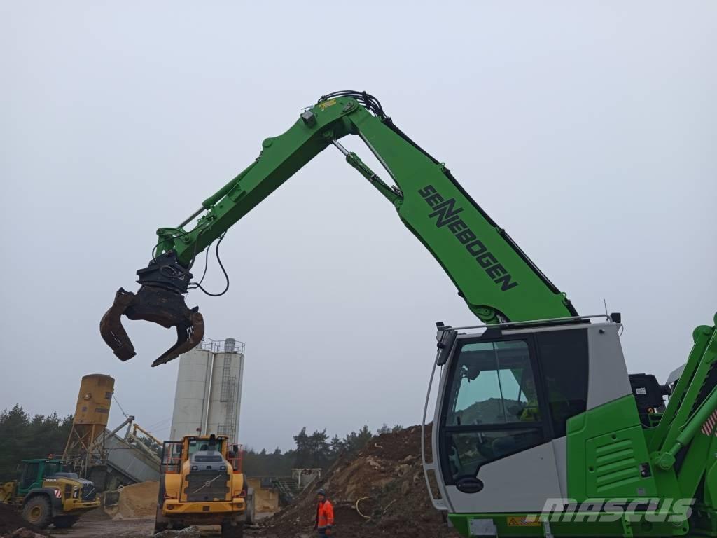 Sennebogen 818E 폐기물/산업 처리기