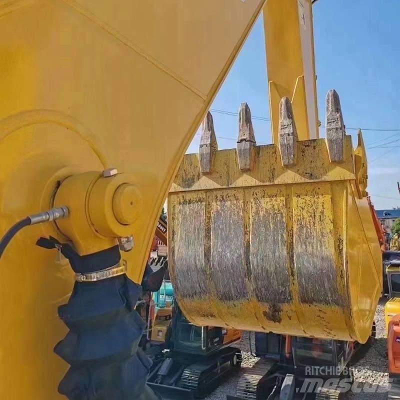 Komatsu PC 160 대형 굴삭기 29톤 이상
