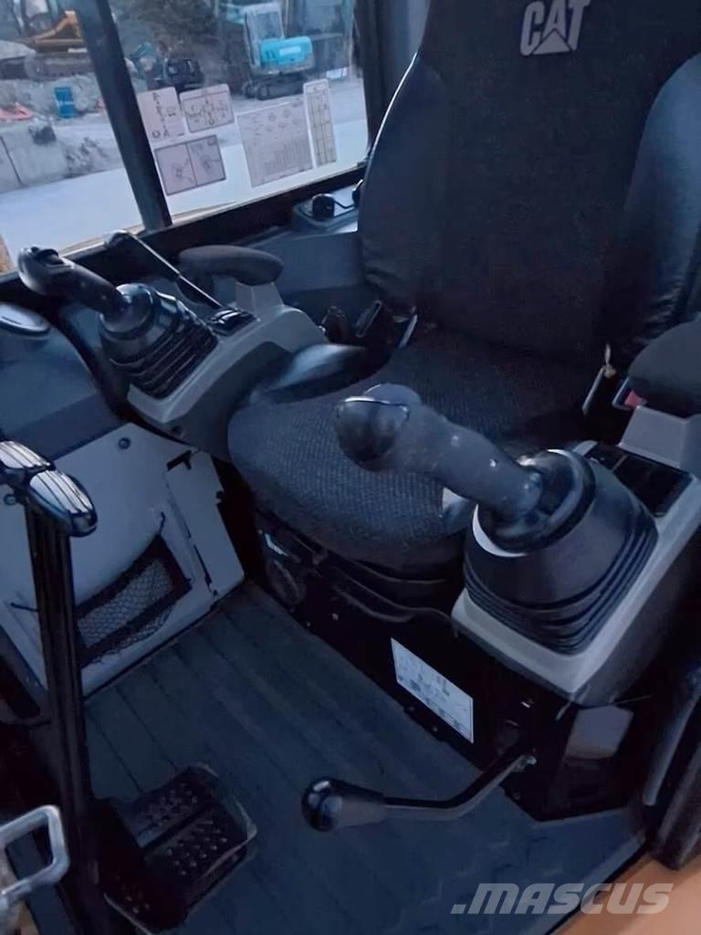 CAT 305E2CR 소형 굴삭기 7톤 미만