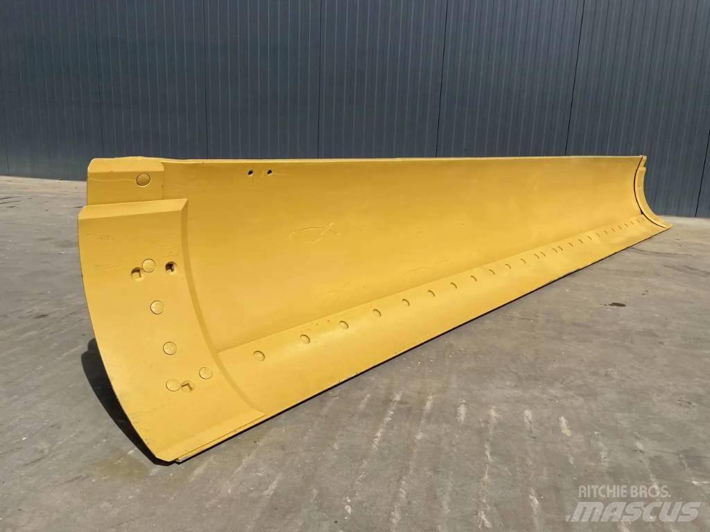 CAT 140G Moldboard 삽날