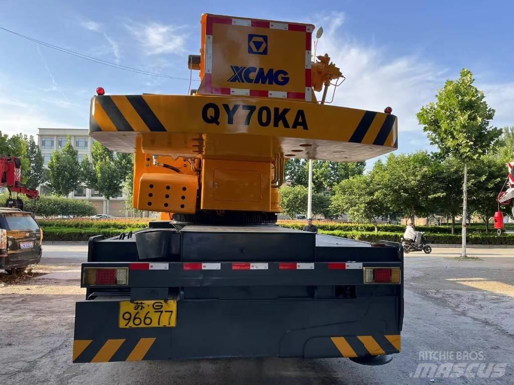 XCMG QY70K-II A/T 크레인