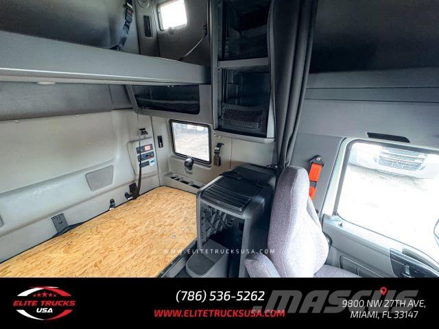 International LT 기타 트럭