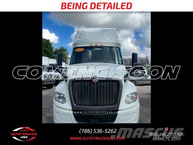 International LT 기타 트럭