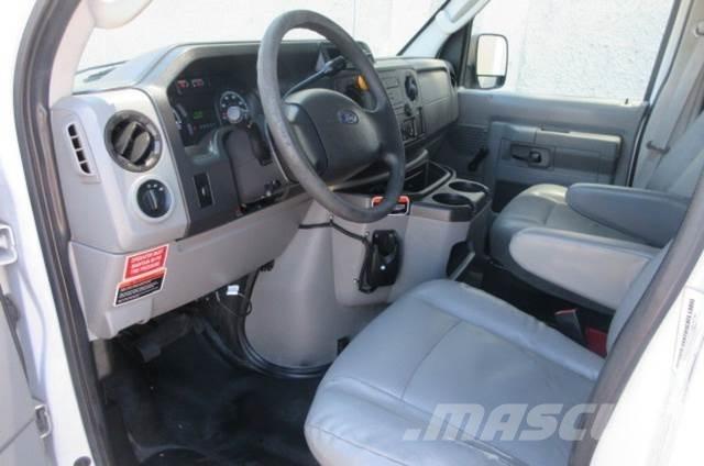 Ford E350 회수 차량