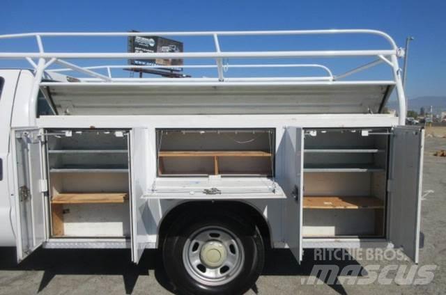 Ford F350 회수 차량