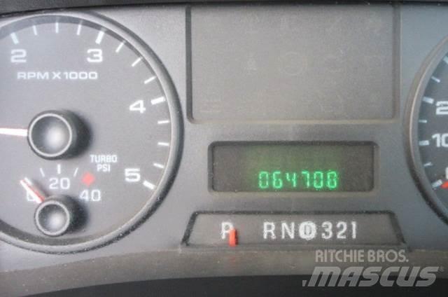 Ford F350 회수 차량