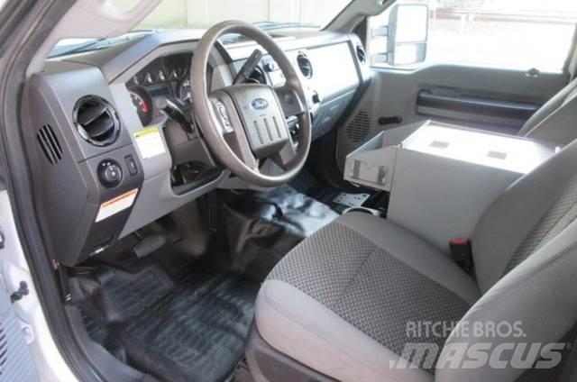 Ford F350 회수 차량