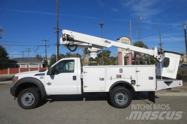 Ford F450 회수 차량