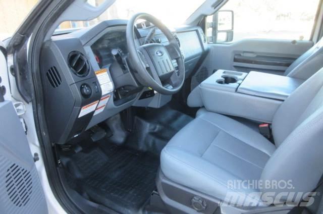 Ford F450 회수 차량