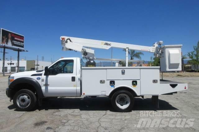 Ford F450 트럭 탑재 고소작업대