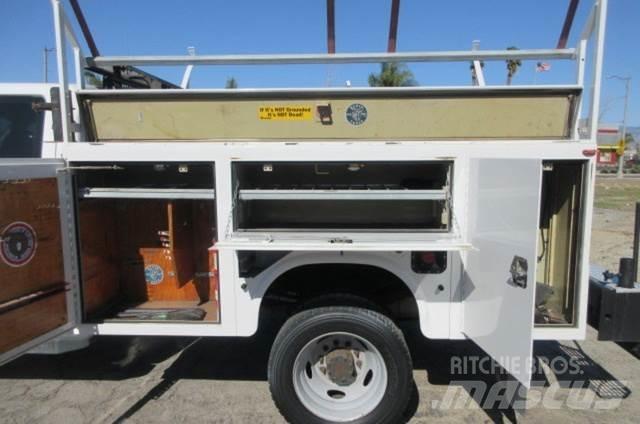 Ford F450 회수 차량
