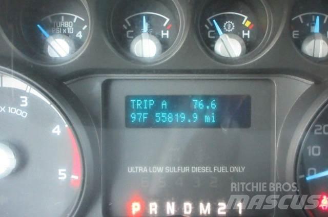 Ford F450 트럭 탑재 고소작업대