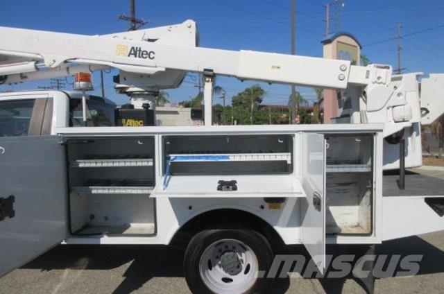 Ford F550 회수 차량