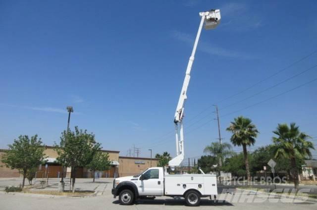 Ford F550 회수 차량