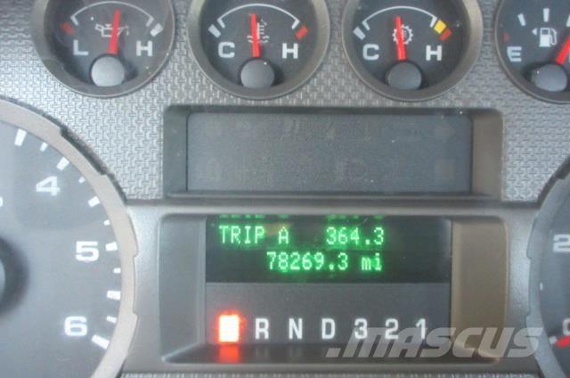 Ford F550 회수 차량