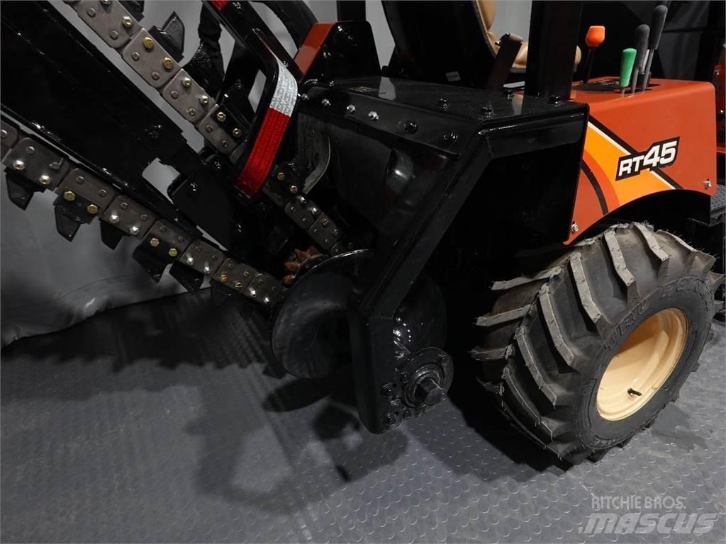 Ditch Witch rt45 트렌처
