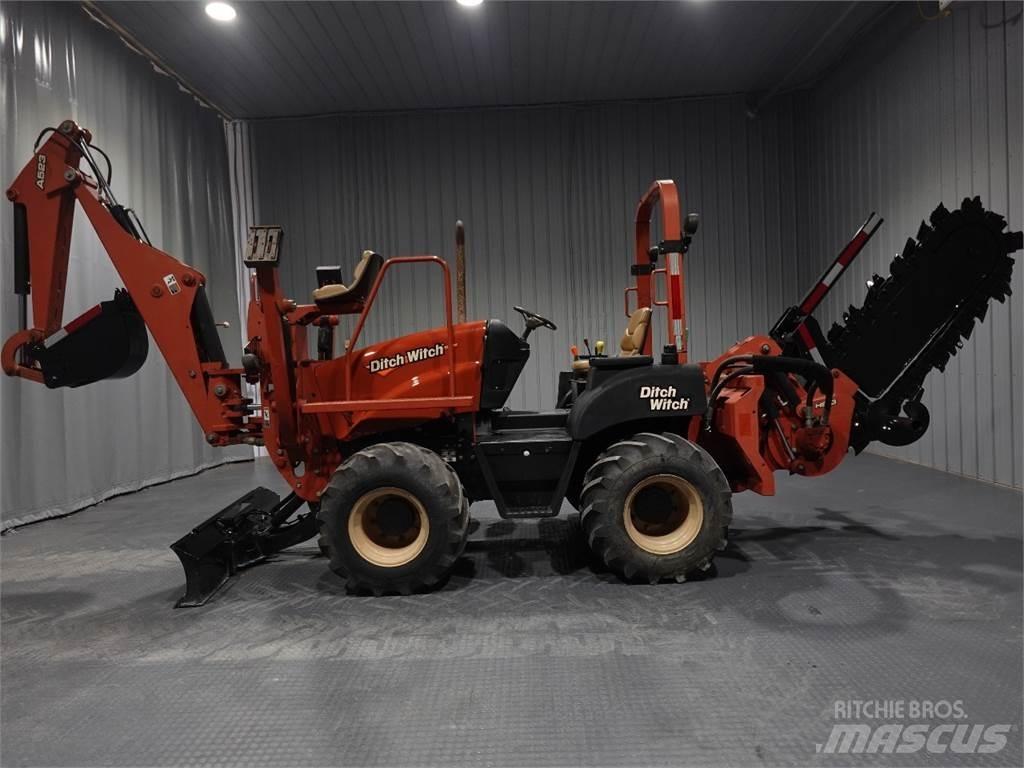 Ditch Witch RT55 트렌처