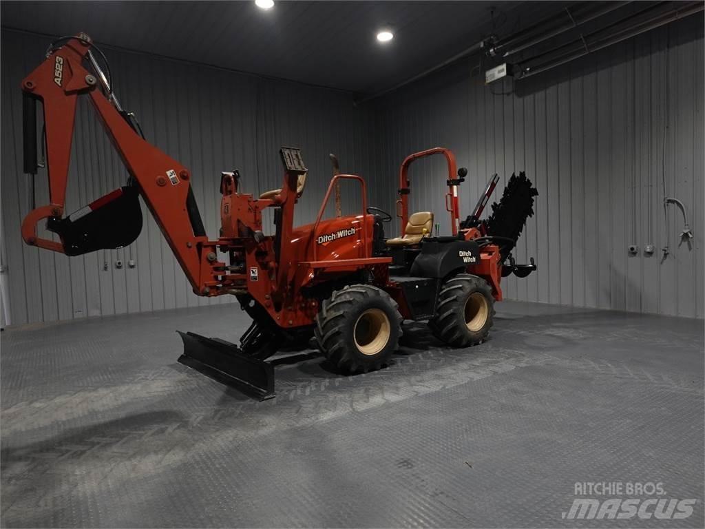 Ditch Witch RT55 트렌처