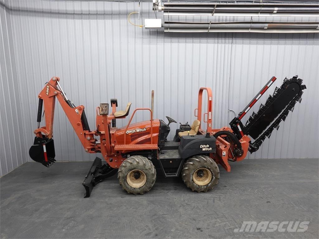 Ditch Witch RT80 트렌처