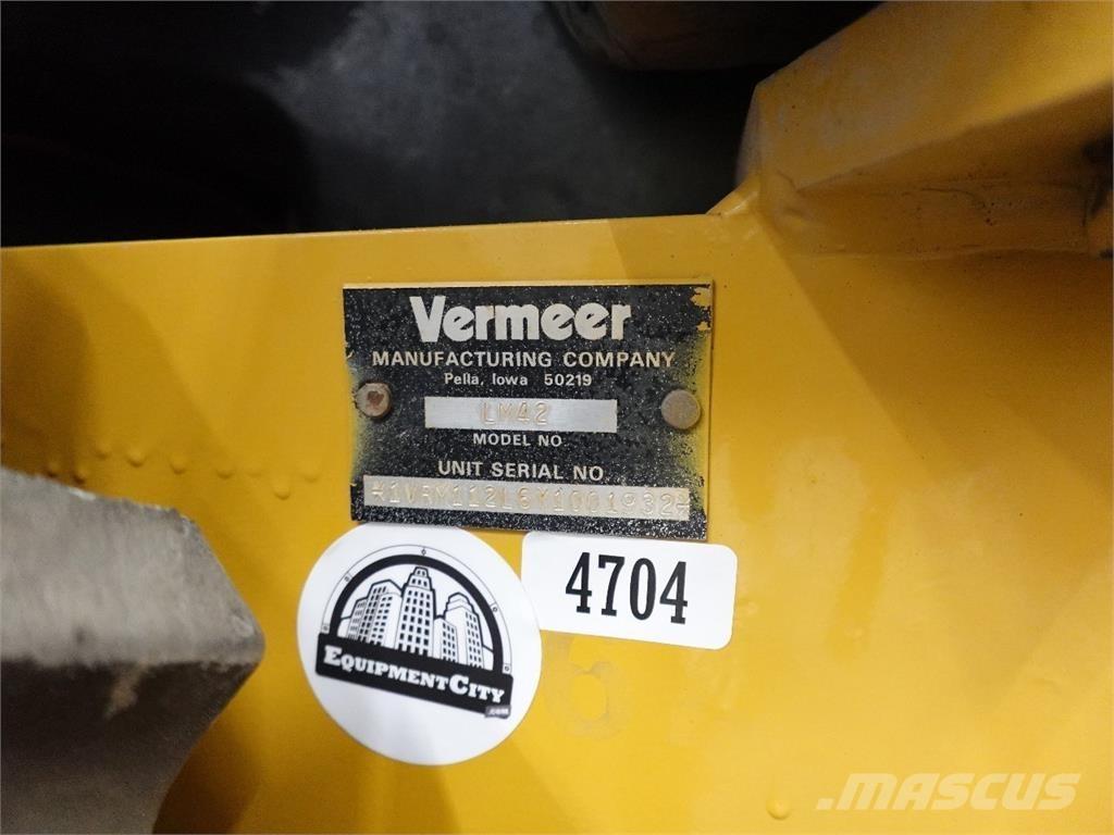 Vermeer LM42 트렌처