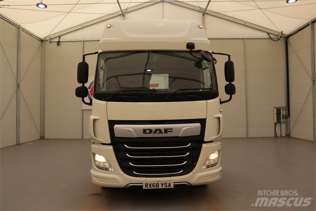 DAF CF450 트랙터 유닛