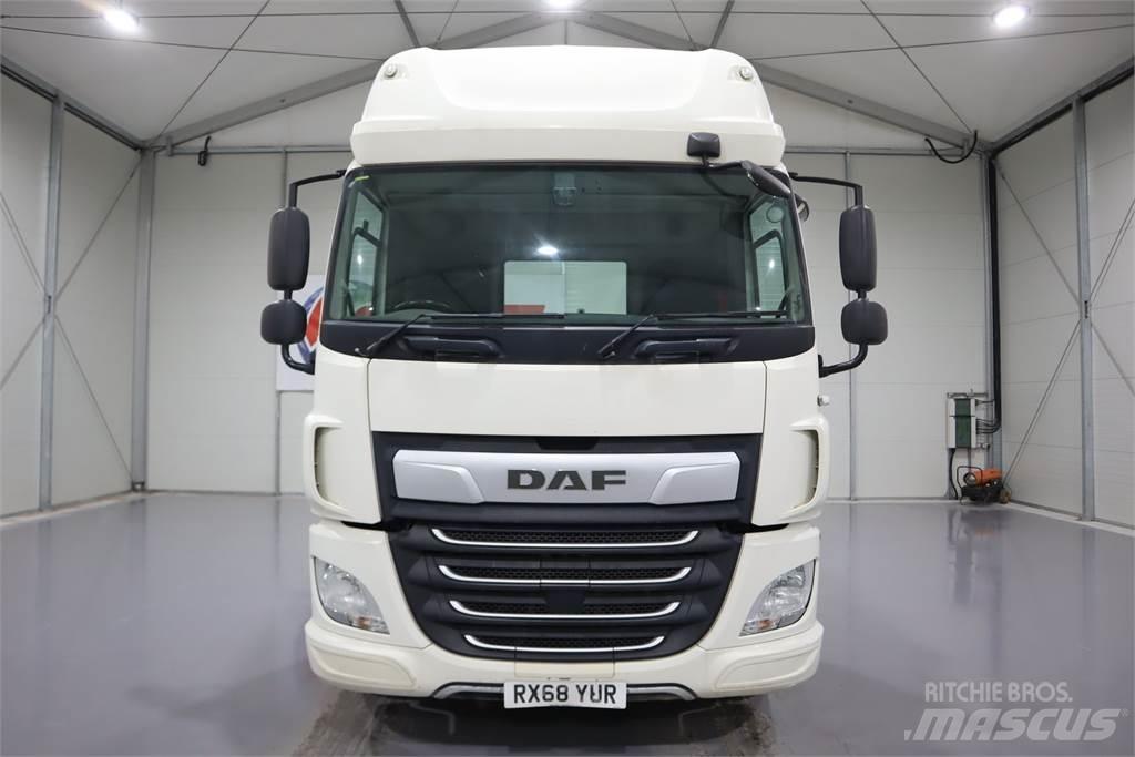 DAF CF450 트랙터 유닛