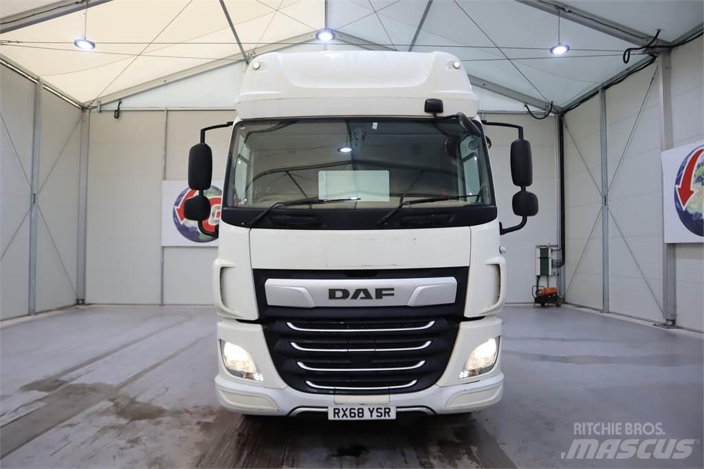 DAF CF450 트랙터 유닛
