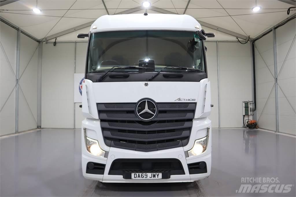 Mercedes-Benz Actros 2545 트랙터 유닛