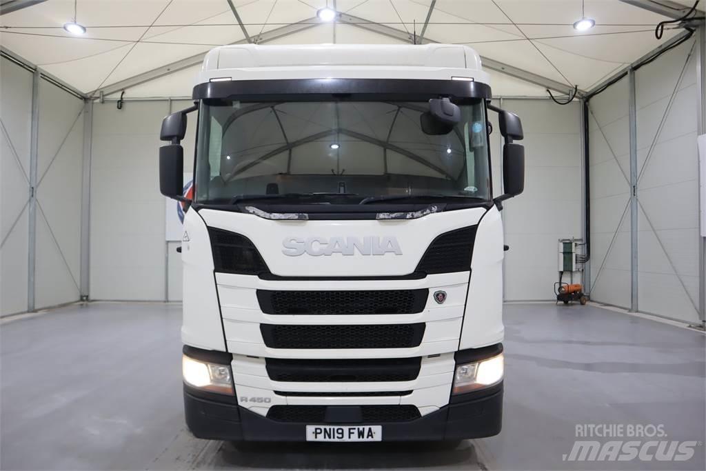 Scania R450 트랙터 유닛